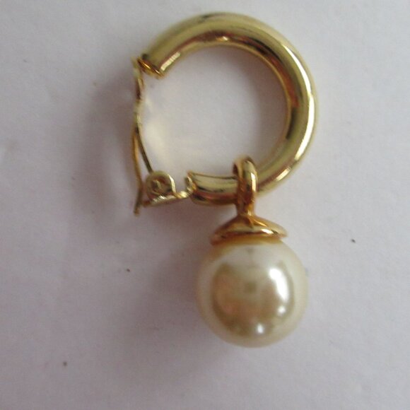 Clip On Hoop Huggie Earrings with Faux Pearl Dangle Charm Gold Tone Metal - Picture 6 of 11